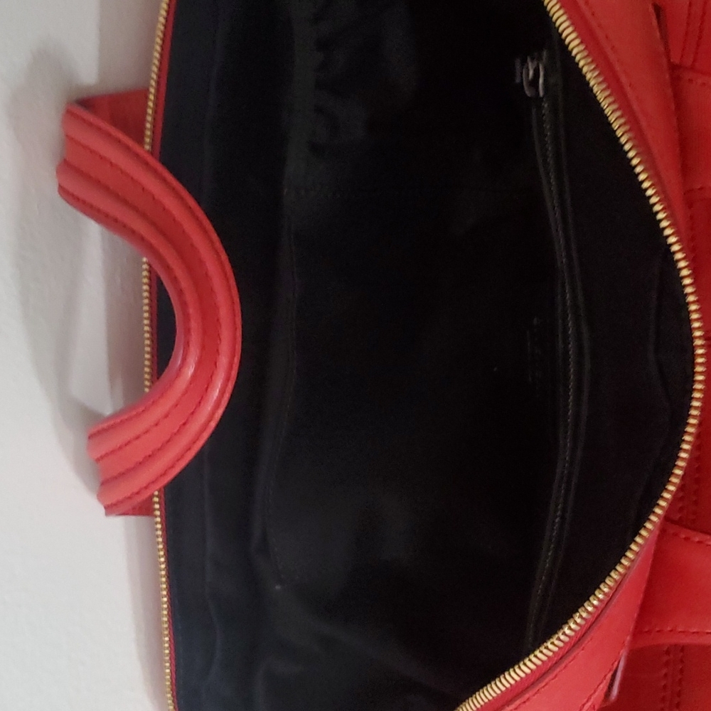 Givenchy lambskin medium Nightingale Red. - Picture 11 of 14